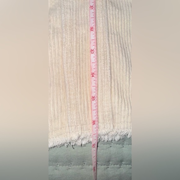 GeeGee Cream Corduroy Button-Up shirt/Jacket dress.  Size M  VGUC - Picture 6 of 12